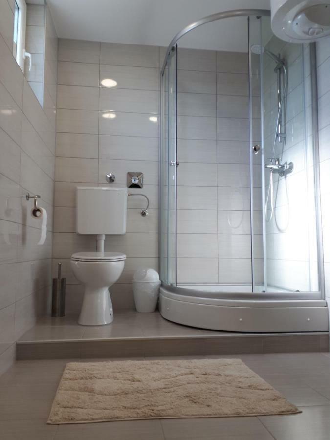 Apartman Skribulja Zupanja Exteriér fotografie